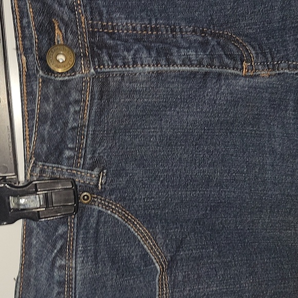 Women's St. Johns Bay Blue Size 8 Jeans (Short - Check Inseam) - Picture 4 of 10